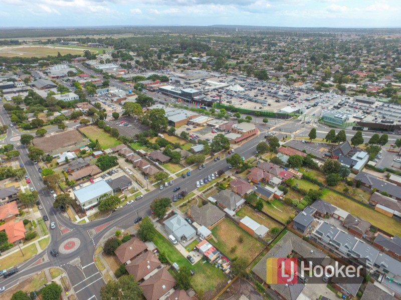 1/19 Stawell Street, Cranbourne VIC 3977