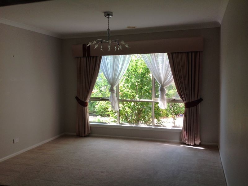 69 Melington Drive, Lyndhurst VIC 3975