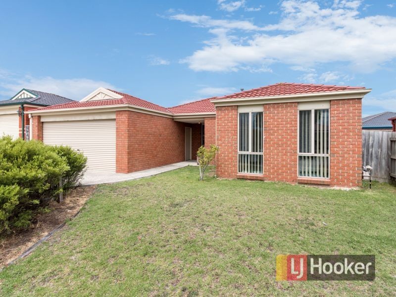 15 Jasa Crescent, Cranbourne VIC 3977