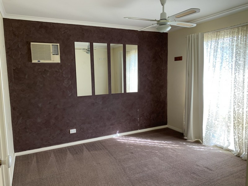 13 Cambridge Close, Cranbourne East VIC 3977