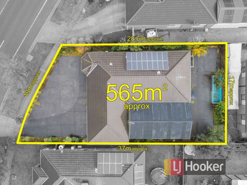 90 Majestic Boulevard, Cranbourne VIC 3977