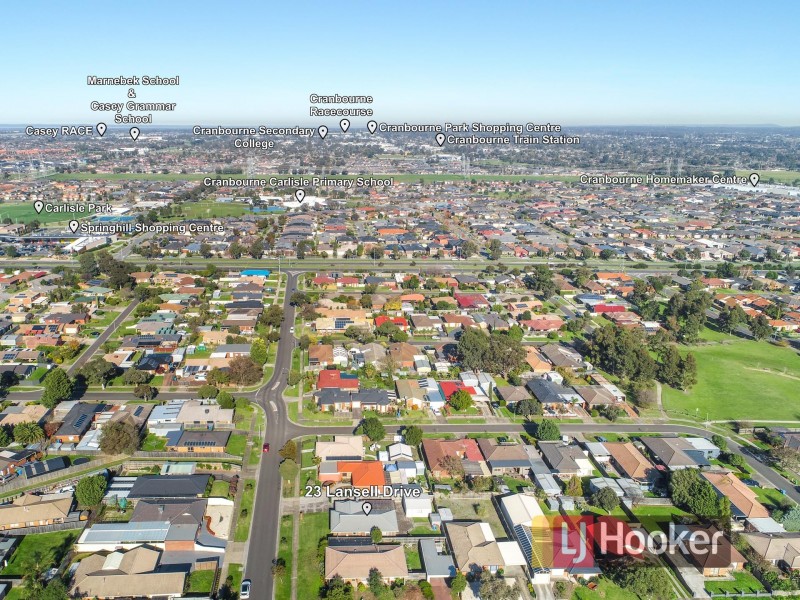 23 Lansell Drive, Cranbourne North VIC 3977