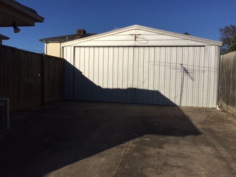 50 Cochrane street, Cranbourne VIC 3977