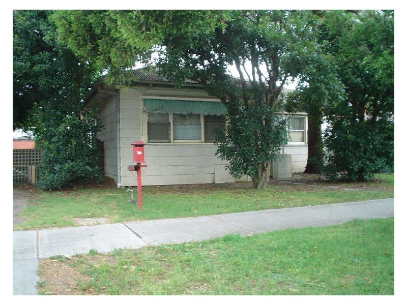 30 Codrington Street, Cranbourne VIC 3977