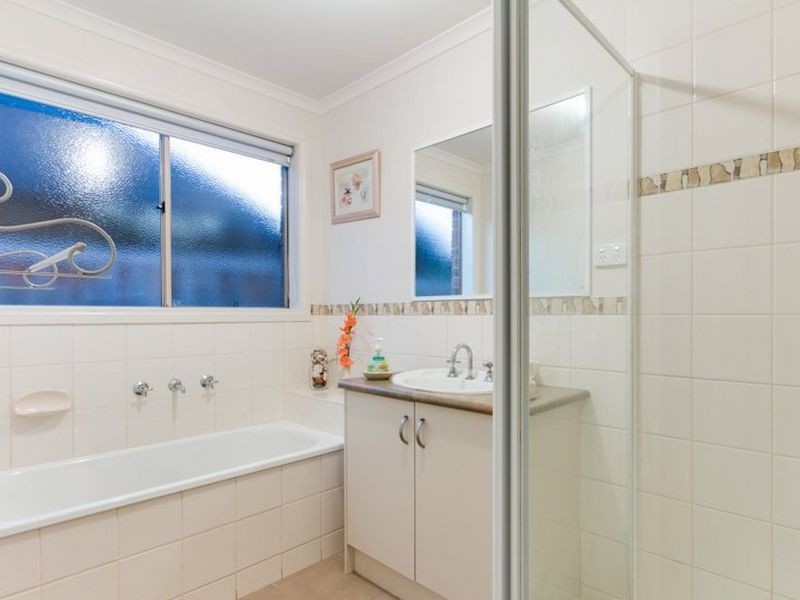 7 Forest Oak Court, Cranbourne VIC 3977