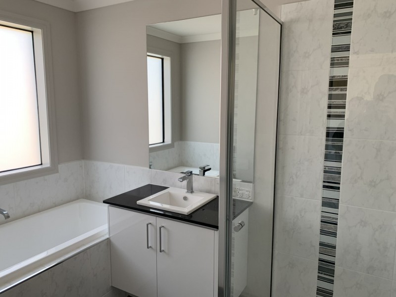 6 Sark Street, Clyde North VIC 3978