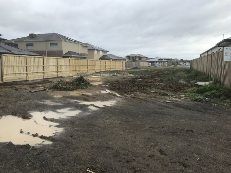 23 Casa Circuit, Clyde North VIC 3978