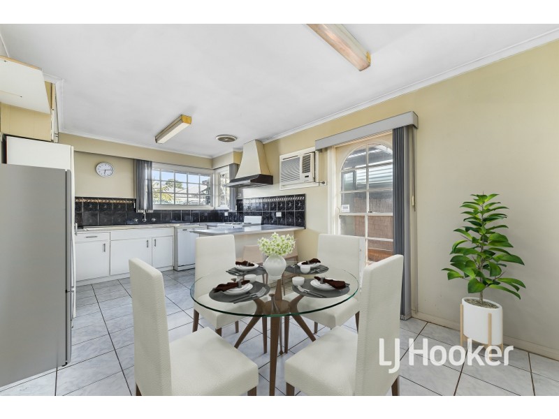 6 Bruce Street, Cranbourne VIC 3977