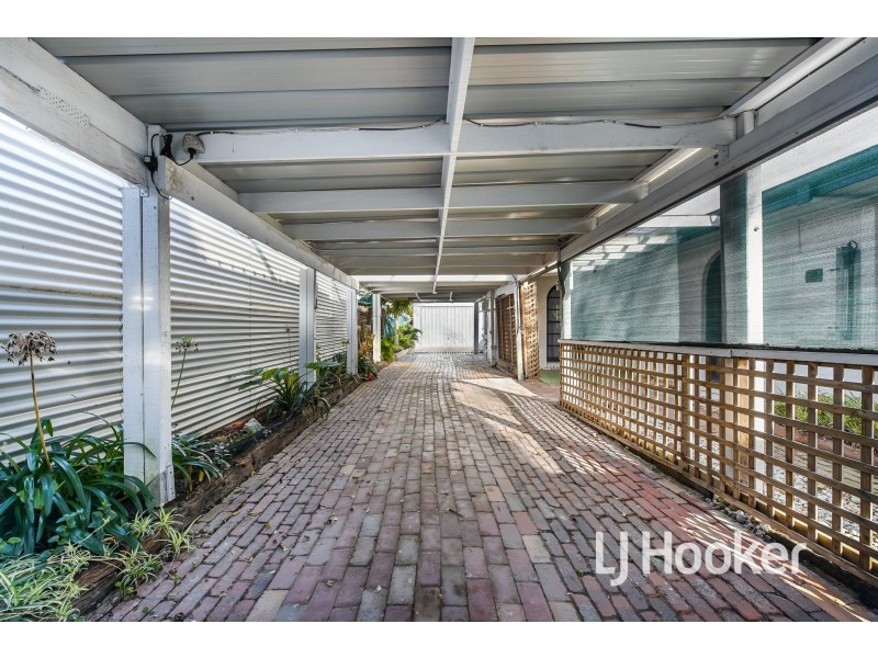 6 Bruce Street, Cranbourne VIC 3977