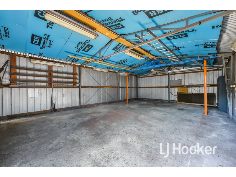 6 Bruce Street, Cranbourne VIC 3977