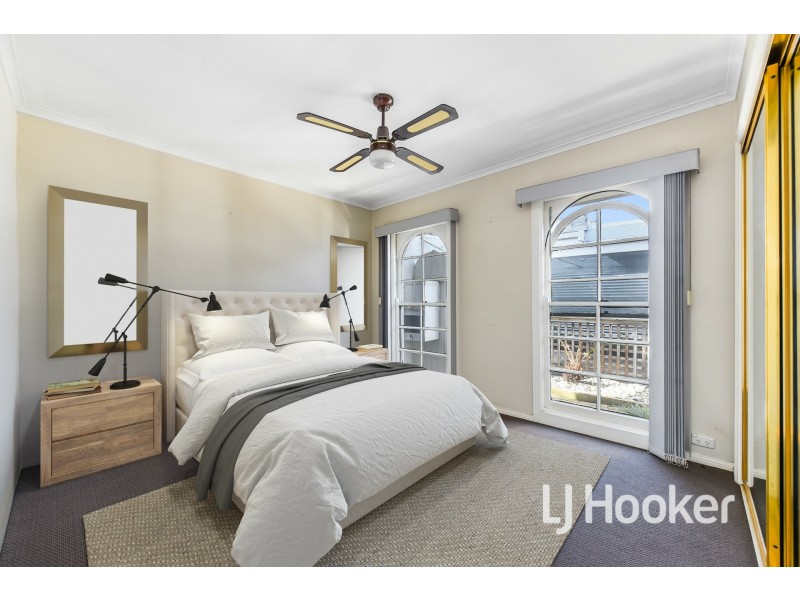 6 Bruce Street, Cranbourne VIC 3977