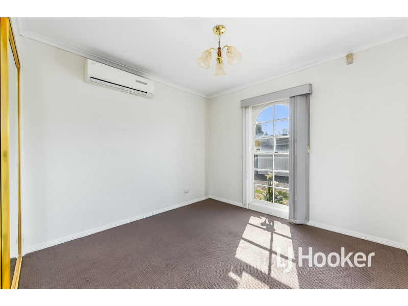 6 Bruce Street, Cranbourne VIC 3977