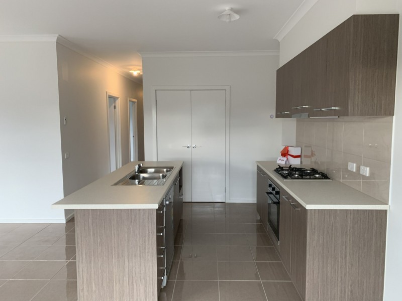 55 Adriatic Circuit, Clyde VIC 3978