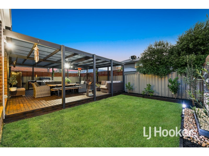 21 Boonwurrung Street, Cranbourne East VIC 3977