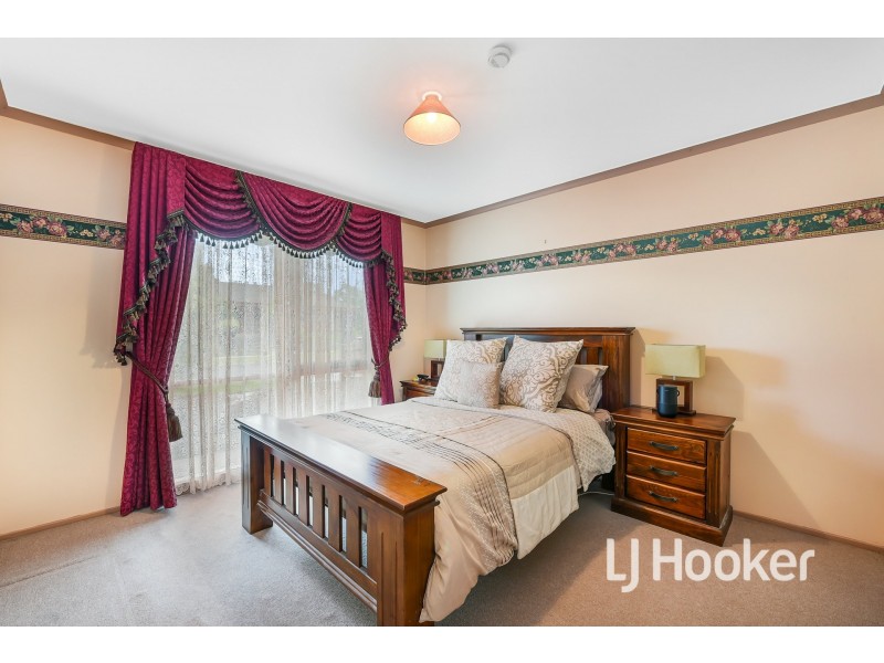 21 Eliza Street, Cranbourne North VIC 3977