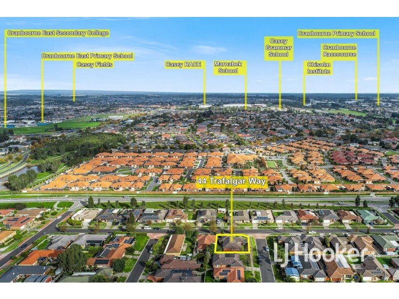 44 Trafalgar Way, Cranbourne East VIC 3977