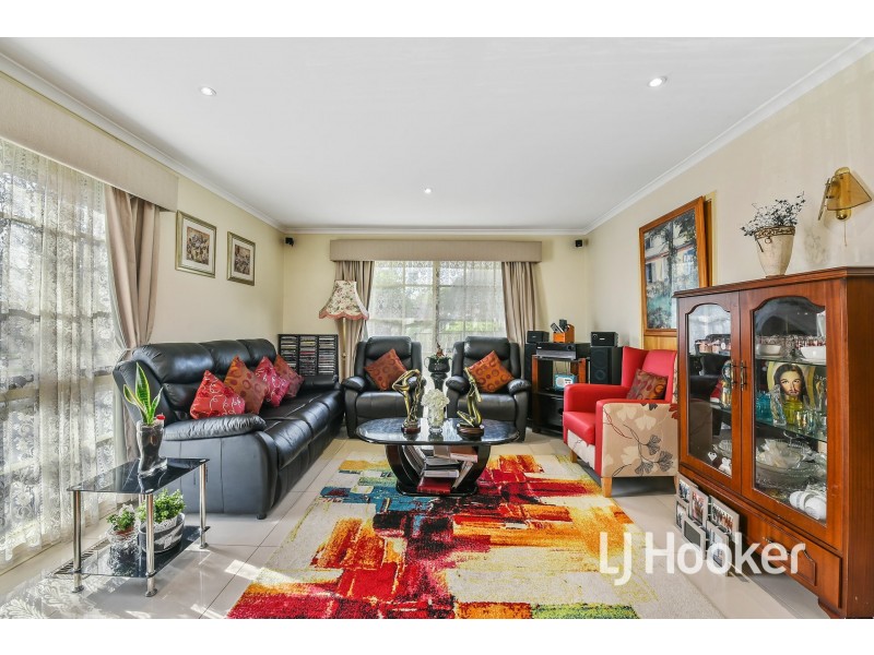 1 Barrington Place, Hampton Park VIC 3976