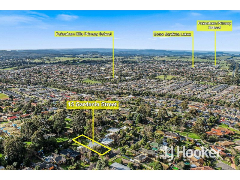 15 Gardenia Street, Pakenham VIC 3810