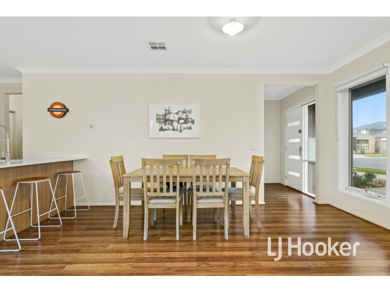 4 Everglades Street, Lyndhurst VIC 3975