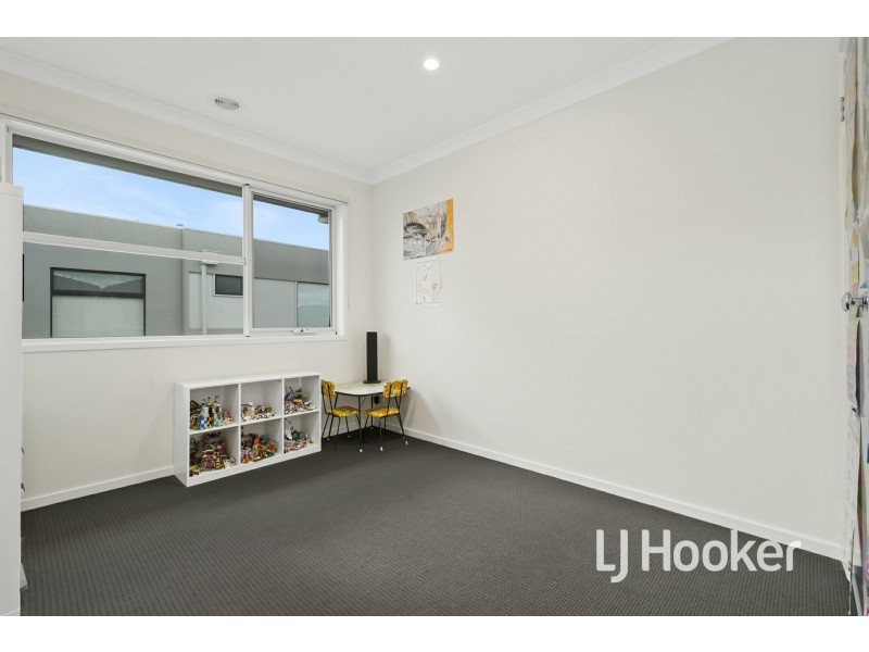 4 Everglades Street, Lyndhurst VIC 3975