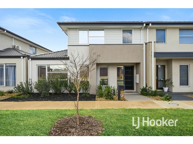 4 Everglades Street, Lyndhurst VIC 3975
