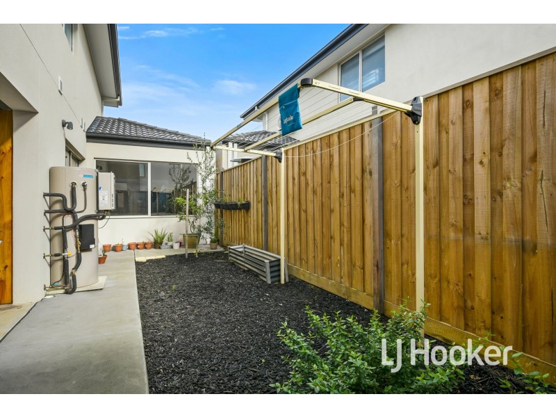 4 Everglades Street, Lyndhurst VIC 3975