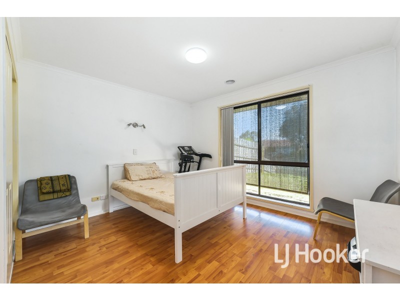 66 Raisell Road, Cranbourne West VIC 3977