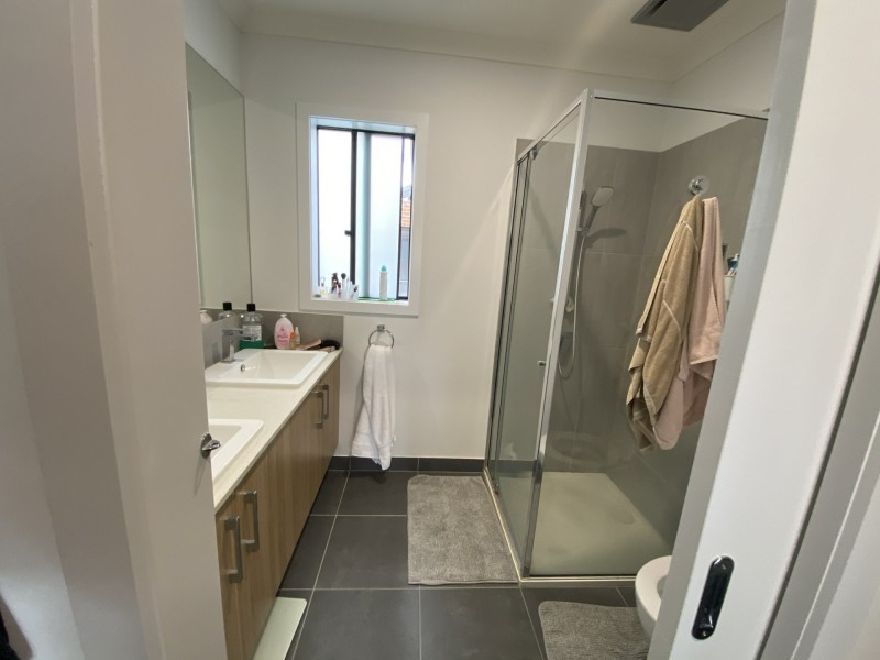 85 Athletic Circuit, Clyde VIC 3978