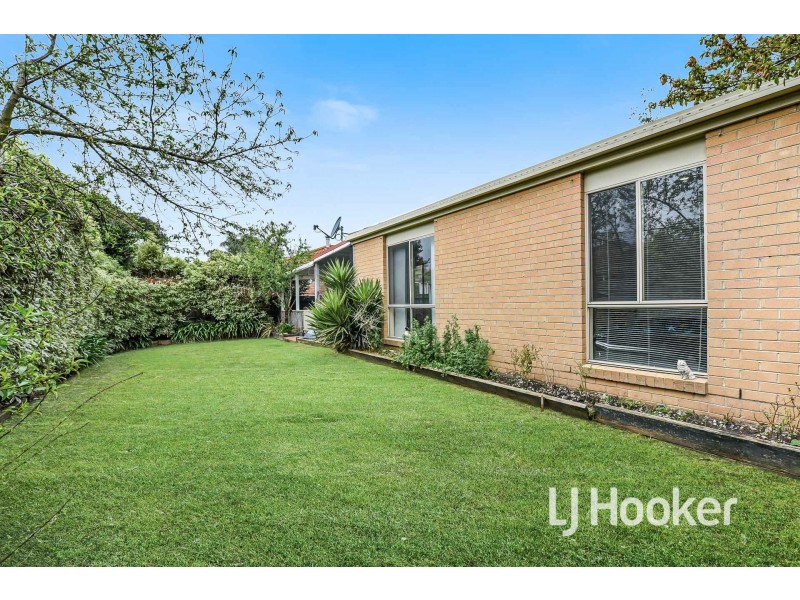 26 Merrijig Avenue, Cranbourne VIC 3977