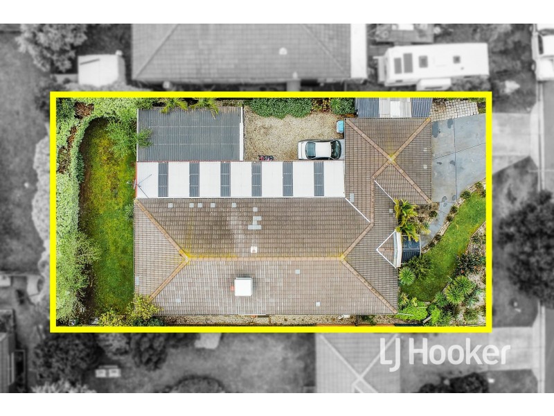 26 Merrijig Avenue, Cranbourne VIC 3977