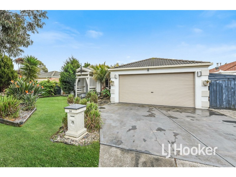 26 Merrijig Avenue, Cranbourne VIC 3977