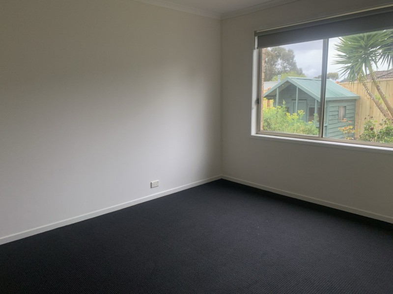 74 Jerilderie Drive, Berwick VIC 3806