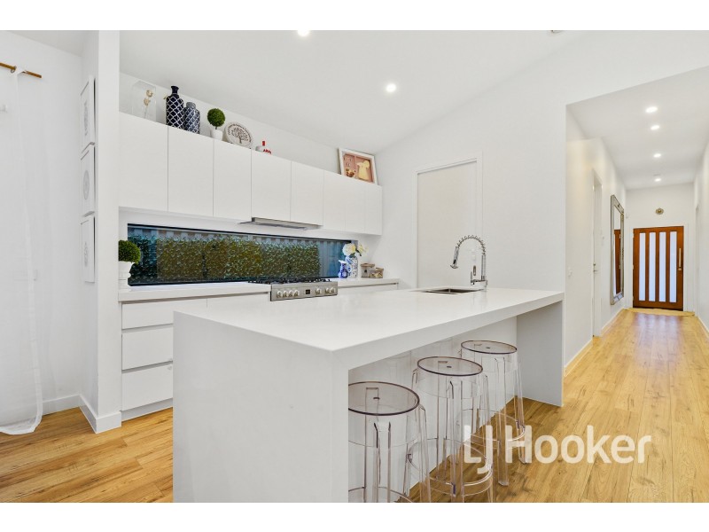 3 Boonwurrung Street, Cranbourne East VIC 3977