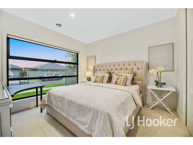 3 Boonwurrung Street, Cranbourne East VIC 3977