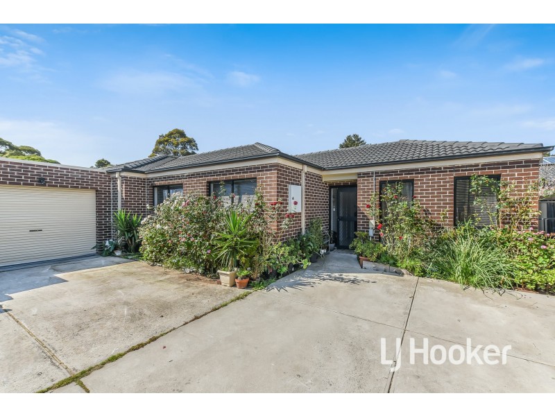 Unit 2/42 Harry Street, Cranbourne VIC 3977