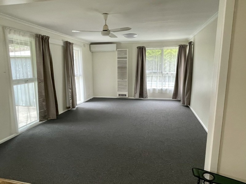 9 William Street, Cranbourne VIC 3977