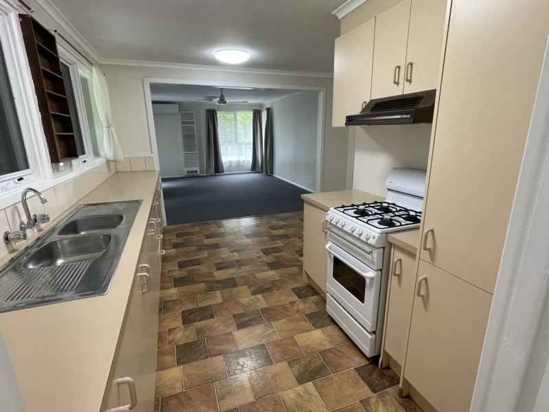 9 William Street, Cranbourne VIC 3977