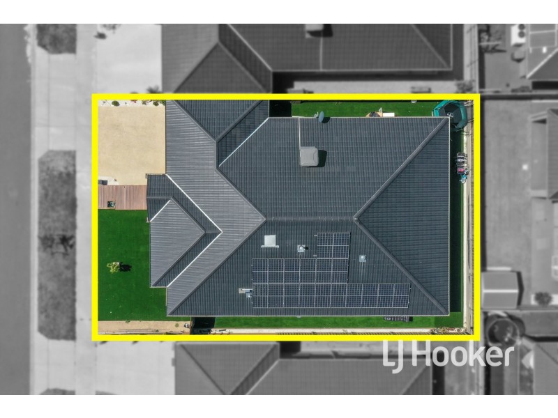 34 Sloane drive, Clyde North VIC 3978