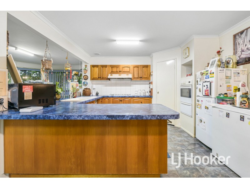 10 Bolwarra Court, Cranbourne West VIC 3977