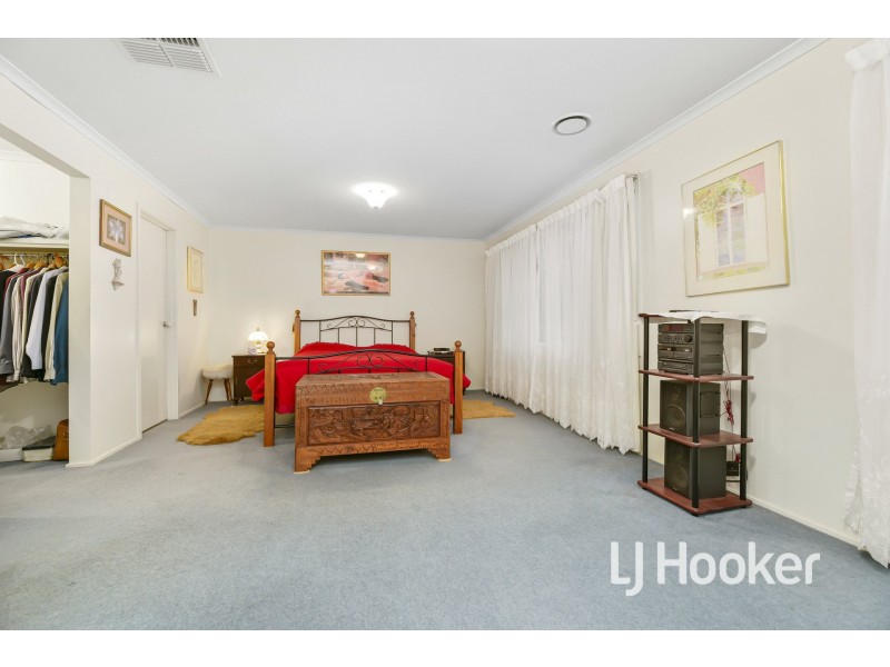 10 Bolwarra Court, Cranbourne West VIC 3977