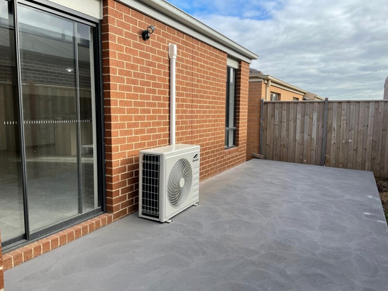 3 Bessie Drive, Cranbourne West VIC 3977