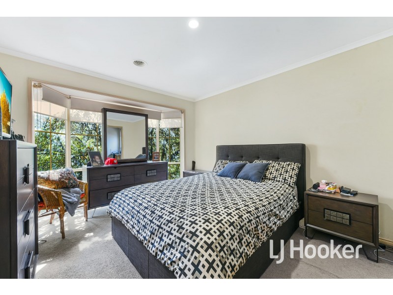 35 Littlecroft Avenue, Narre Warren South VIC 3805