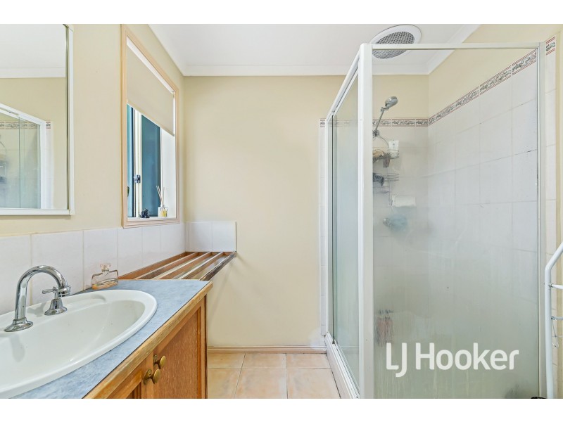 35 Littlecroft Avenue, Narre Warren South VIC 3805