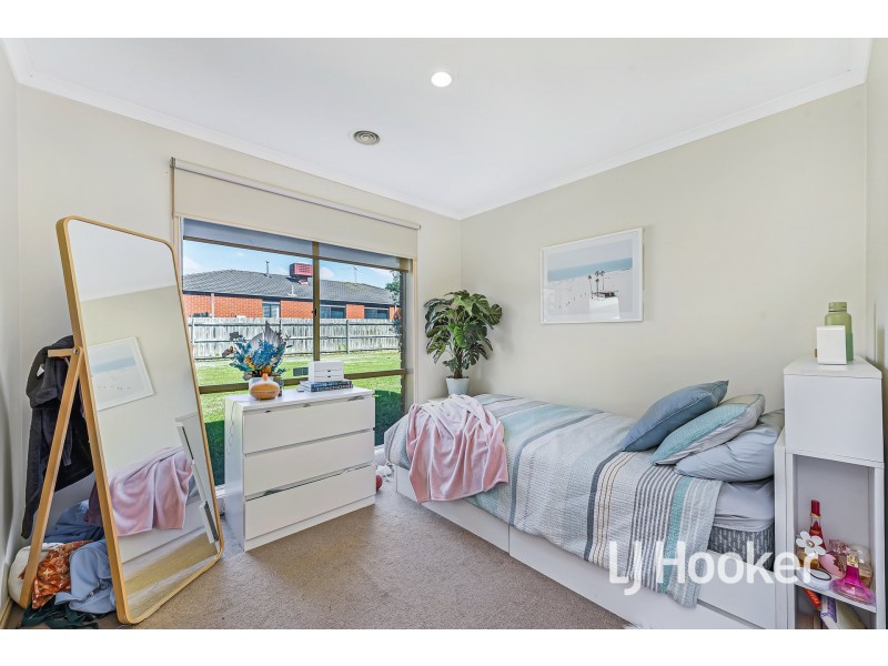 35 Littlecroft Avenue, Narre Warren South VIC 3805