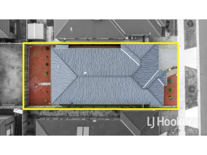 6 Sark Street, Clyde North VIC 3978