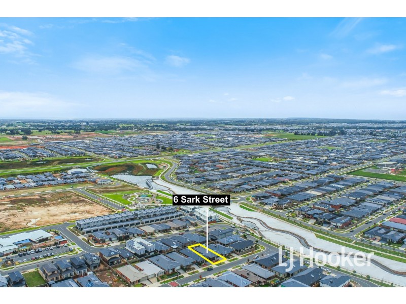 6 Sark Street, Clyde North VIC 3978