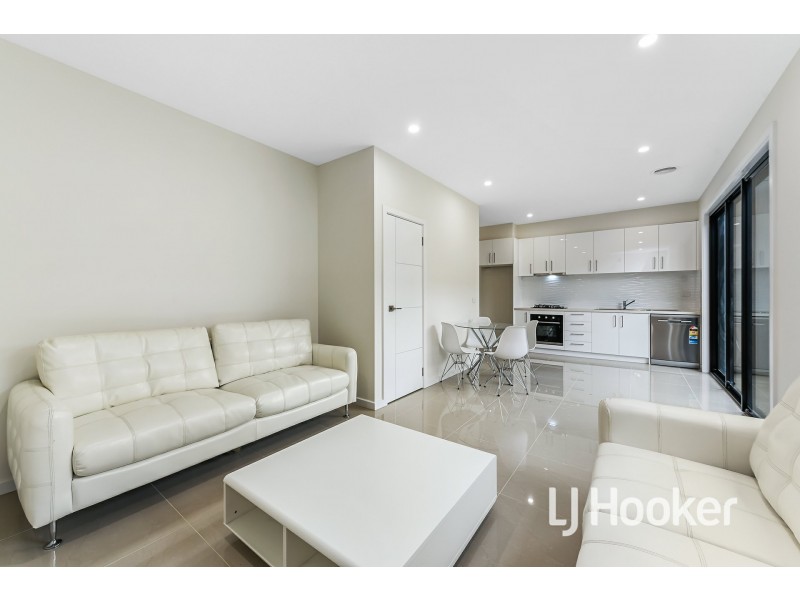 5 Autumn Crescent, Carrum Downs VIC 3201