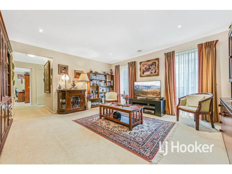 29 Jagger Circuit, Cranbourne East VIC 3977