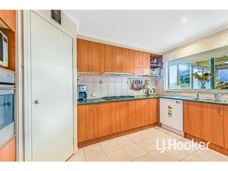 29 Jagger Circuit, Cranbourne East VIC 3977