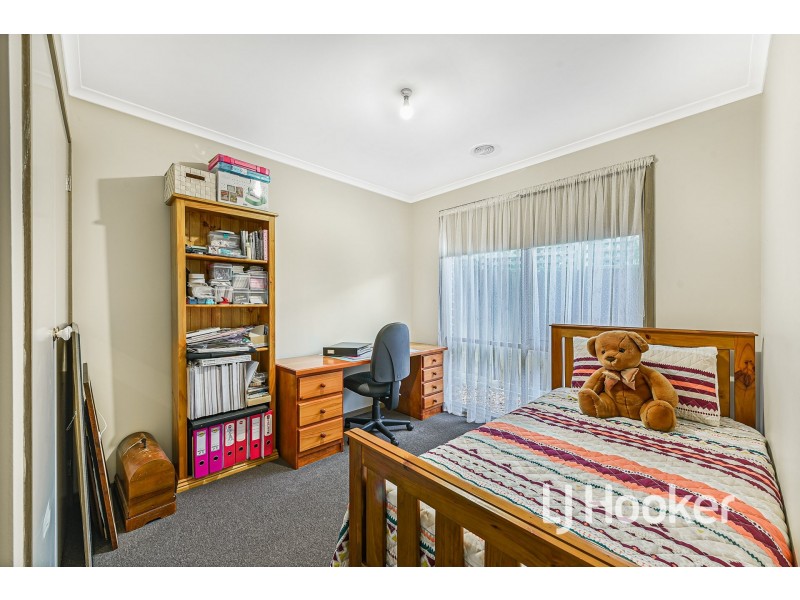 36 Sunnyside Drive, Berwick VIC 3806